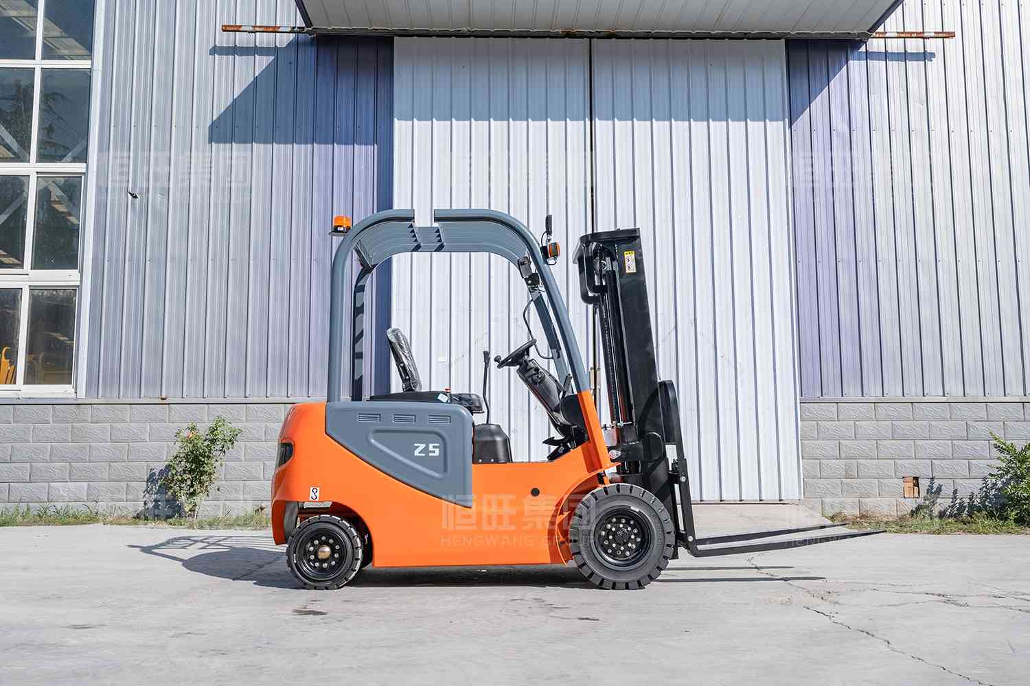 侧面整图 (2).jpg