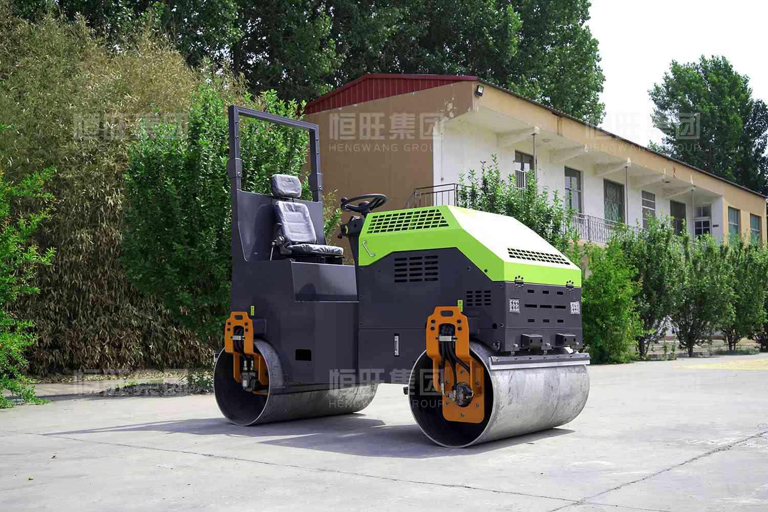 1751597750151098.jpg 右前2.jpg