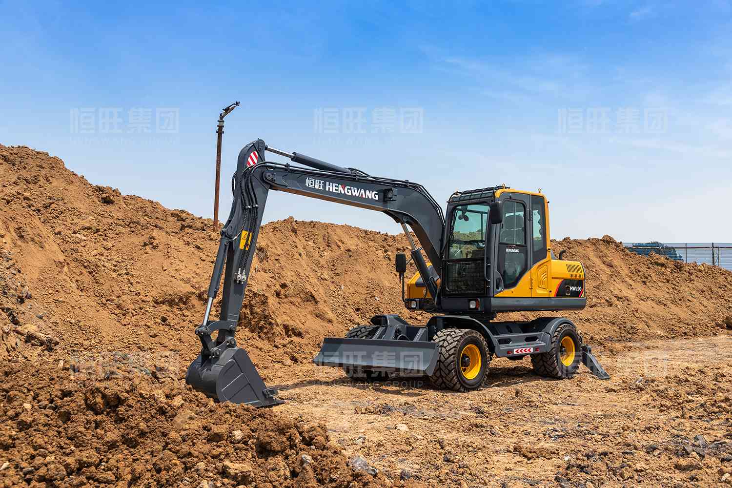 1751616647490872.jpg 90.jpg